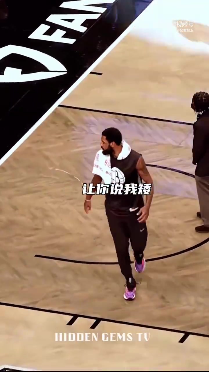 你不對勁！原來歐文一心想著要隔扣杜蘭特，并將其撂倒在地