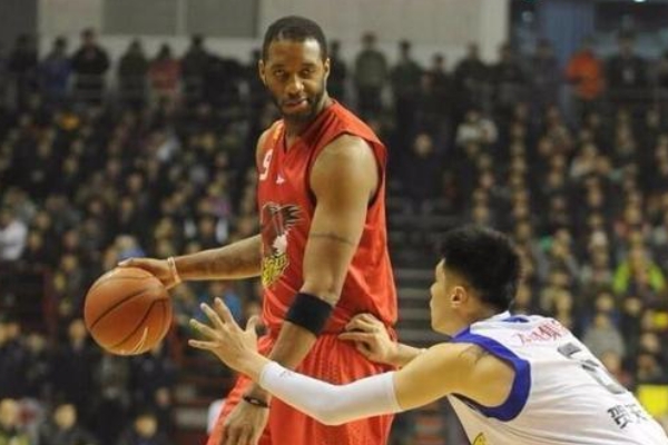 CBA歷史上哪位外援給中國球隊(duì)帶來最大幫助？
